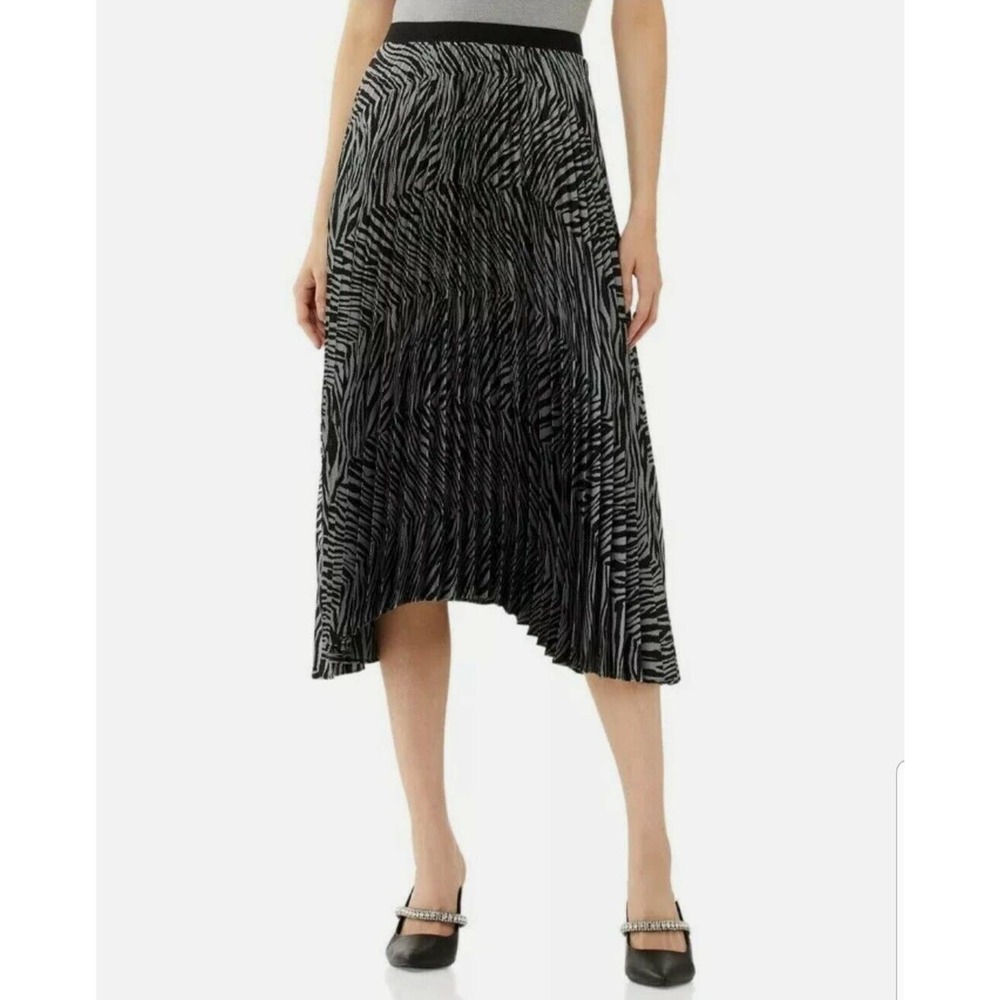 Scoop Women’s Pleated Skirt Gray Chevron Zebra Size Large (12-14)